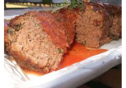 Pain de viande sauce tomate avec purée de pommes de terre